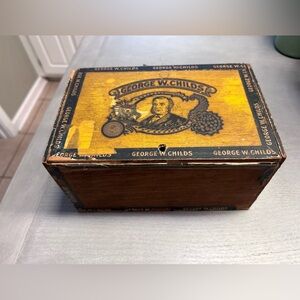 Vintage George W Child's Wooden Cigar Box 2 for 5¢ Factory 117 S.C. Collectors‎